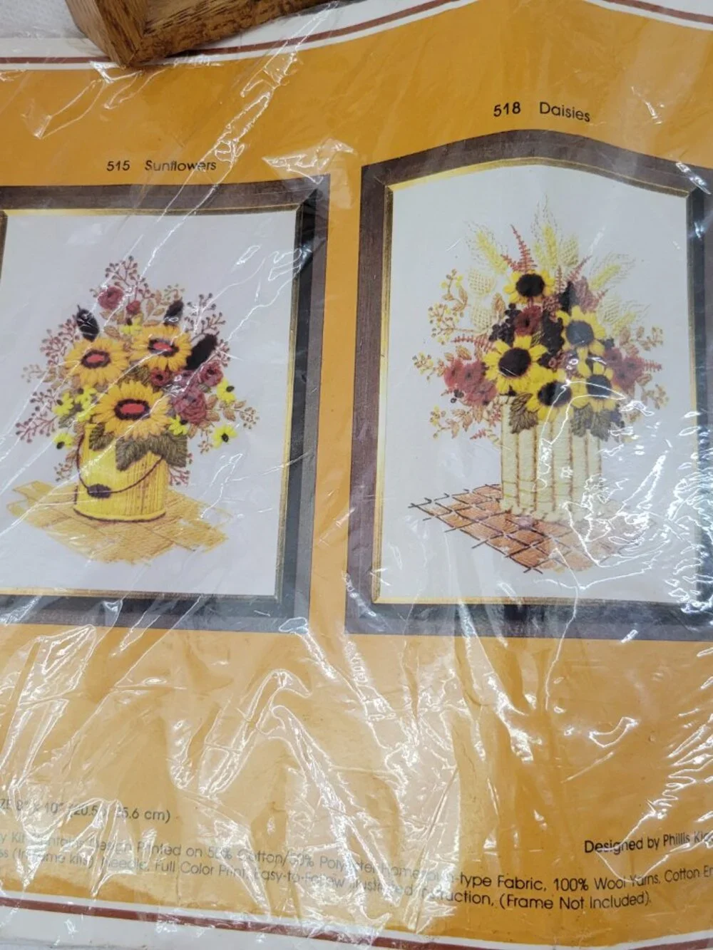 1978 Creative Circle Crewel Kit #515 Sunflowers PLUS Frame and Stretch Bars - fo